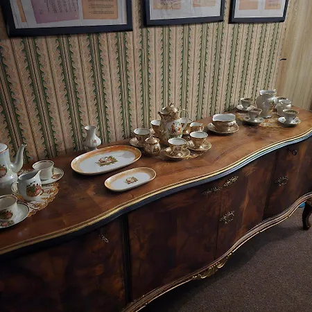 Apollo Daire Zabkowice Slaskie