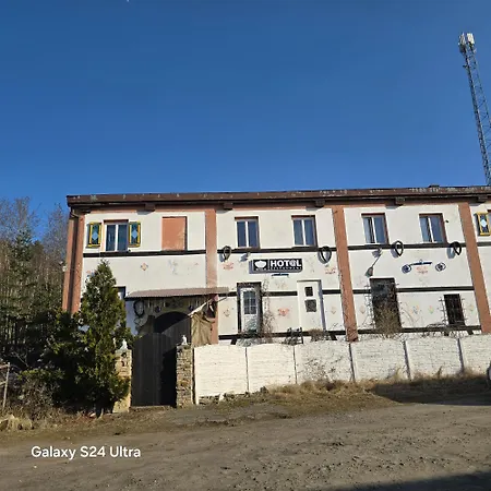 Apollo Apartment